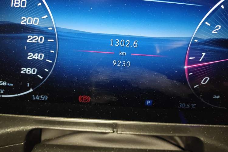 Used Mercedes-Benz CLE 2024 CLE 260 Coupe Odometer Close Up