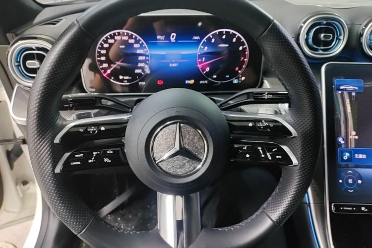 Used Mercedes-Benz CLE 2024 CLE 260 Coupe Steering Wheel