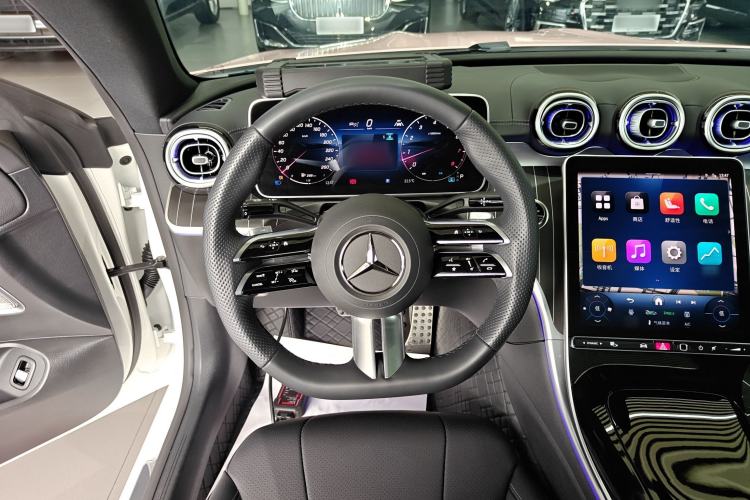 Used Mercedes-Benz CLE 2024 CLE 300 4MATIC Dynamic Coupe Steering Wheel