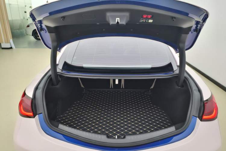 Used Mercedes-Benz CLE 2024 CLE 260 Coupe Trunk
