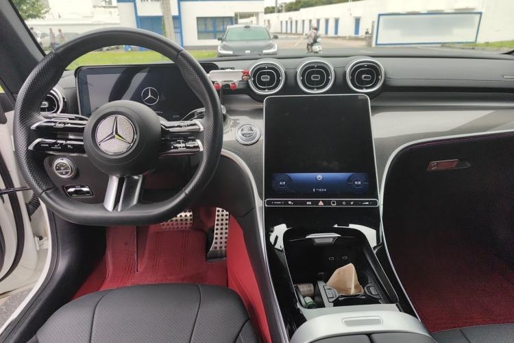 Used Mercedes-Benz CLE 2024 CLE 260 Coupe Center Console