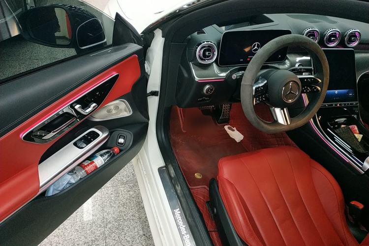 Used Mercedes-Benz CLE 2024 CLE 300 4MATIC Luxury Coupe Driver Seat