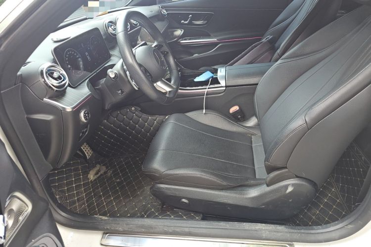 Used Mercedes-Benz CLE 2024 CLE 300 4MATIC Dynamic Coupe Driver Seat