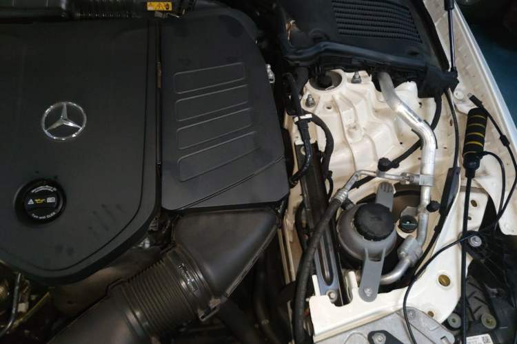 Used Mercedes-Benz CLE 2024 CLE 260 Coupe Engine Bay Left