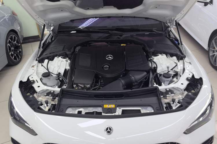 Used Mercedes-Benz CLE 2024 CLE 260 Convertible Coupe Engine Bay