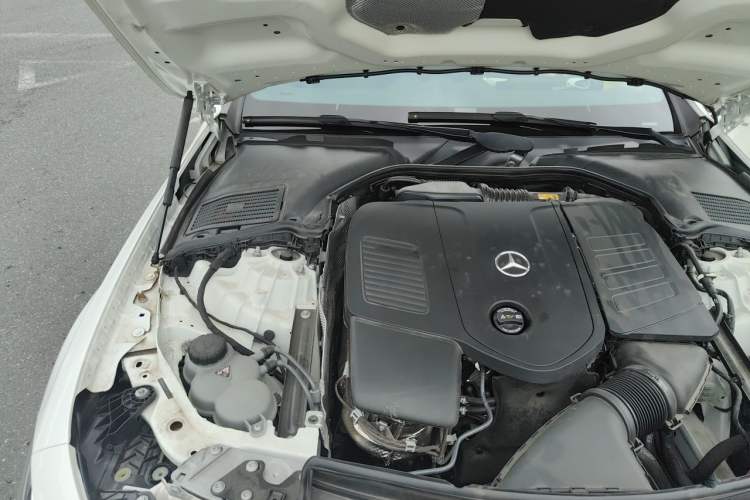 Used Mercedes-Benz CLE 2024 CLE 260 Coupe Engine Bay Right