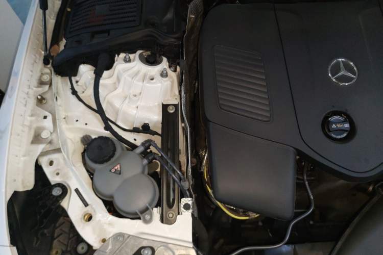Used Mercedes-Benz CLE 2024 CLE 260 Coupe Engine Bay Right