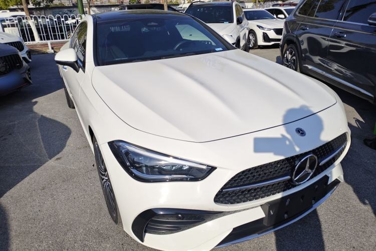 Used Mercedes-Benz CLE 2024 CLE 300 4MATIC Dynamic Coupe Front Right 45 Deg