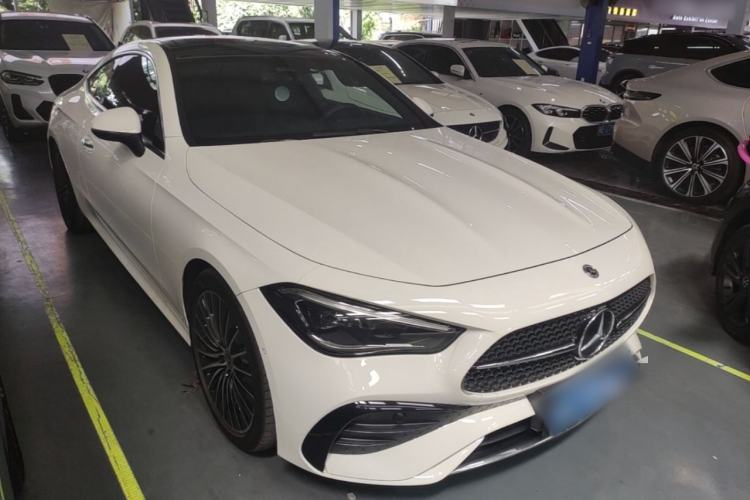 Used Mercedes-Benz CLE 2024 CLE 300 4MATIC Dynamic Coupe Front Right 45 Deg