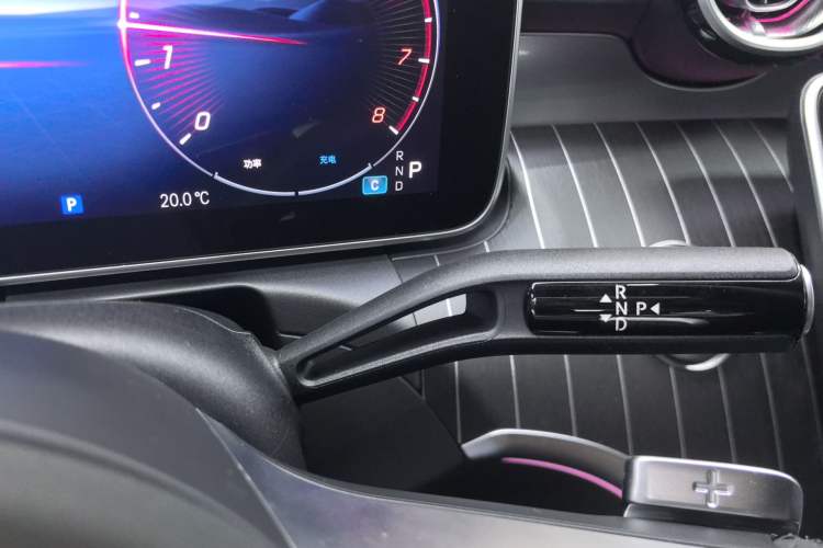 Used Mercedes-Benz CLE 2024 CLE 300 4MATIC Luxury Coupe Gear Lever