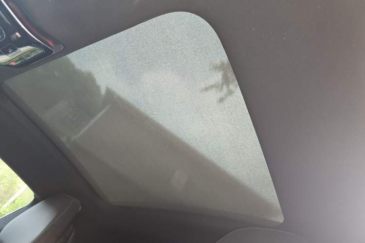 Used Mercedes-Benz CLE 2024 CLE 300 4MATIC Dynamic Coupe Headliner