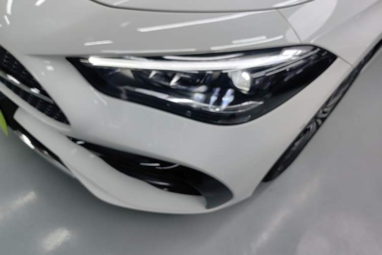 Used Mercedes-Benz CLE 2024 CLE 260 Convertible Coupe Left Front Headlight