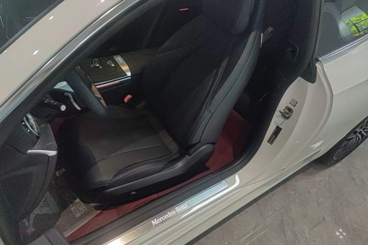 Used Mercedes-Benz CLE 2024 CLE 260 Coupe Left Front Seat