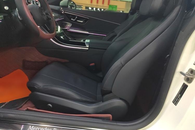 Used Mercedes-Benz CLE 2024 CLE 300 4MATIC Dynamic Coupe Left Front Seat