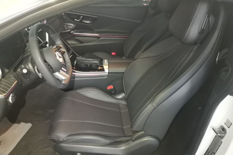 Used Mercedes-Benz CLE 2024 CLE 300 4MATIC Dynamic Coupe Left Front Seat
