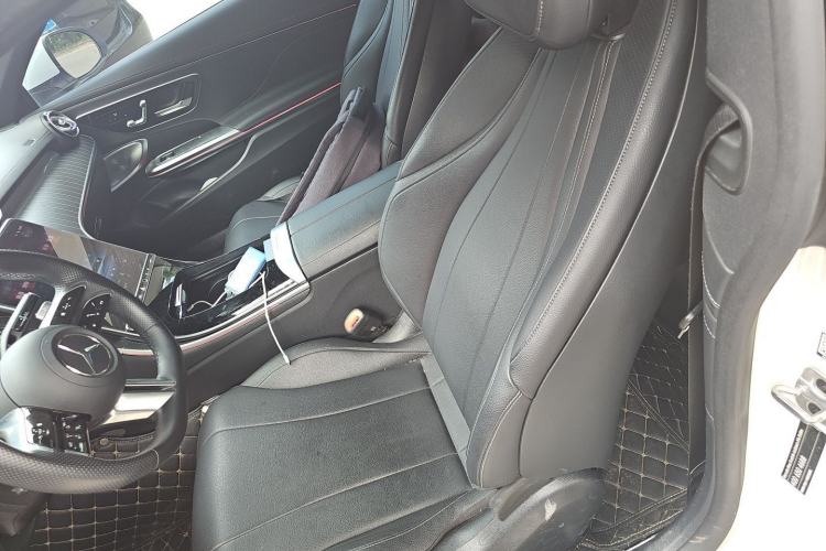 Used Mercedes-Benz CLE 2024 CLE 300 4MATIC Dynamic Coupe Left Front Seat