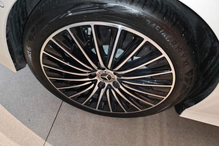 Used Mercedes-Benz CLE 2024 CLE 260 Coupe Left Front Wheel Hub