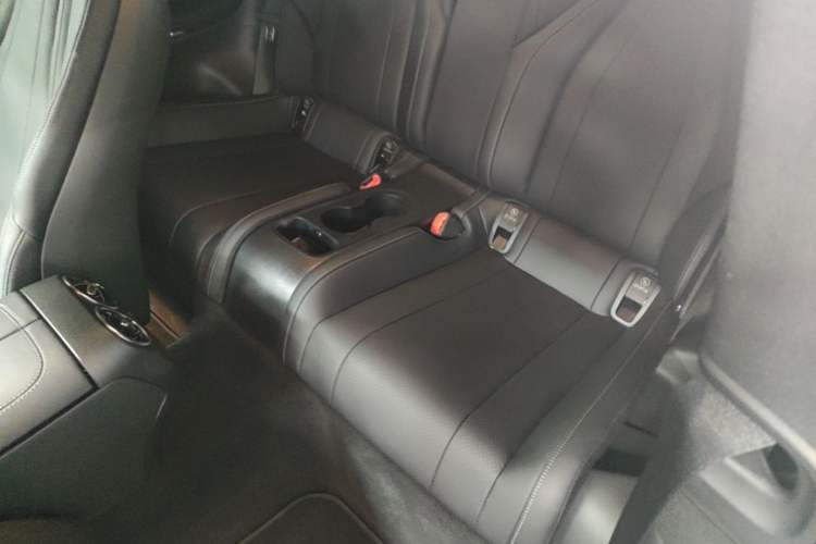 Used Mercedes-Benz CLE 2024 CLE 300 4MATIC Dynamic Coupe Left Rear Seat