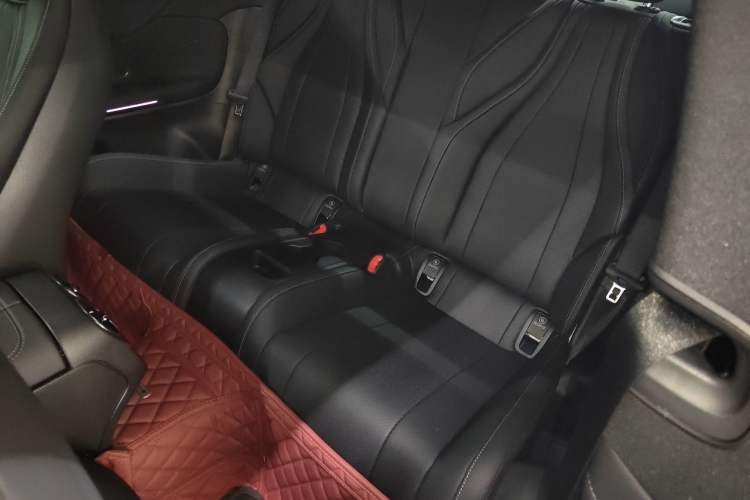 Used Mercedes-Benz CLE 2024 CLE 300 4MATIC Dynamic Coupe Left Rear Seat
