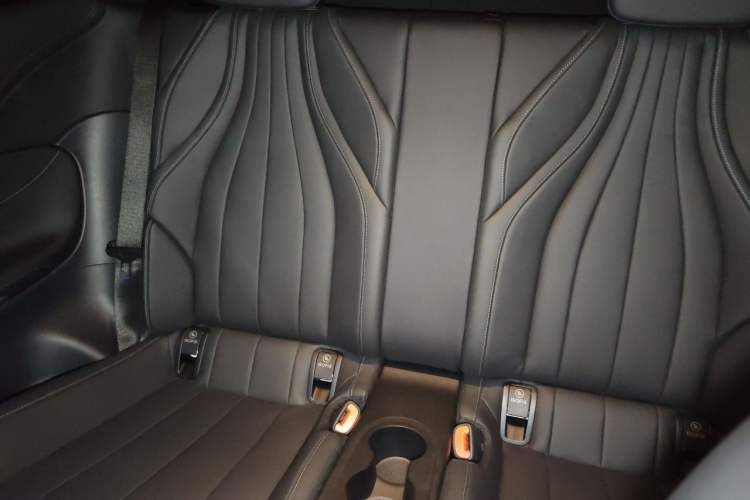 Used Mercedes-Benz CLE 2024 CLE 300 4MATIC Luxury Coupe Left Rear Seat
