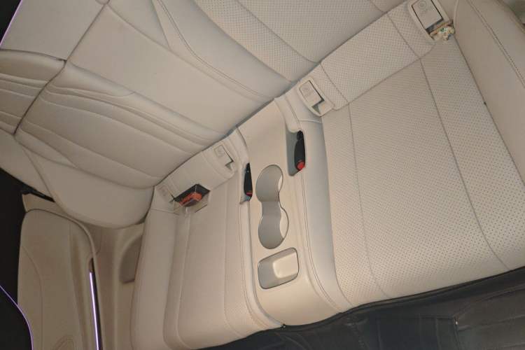 Used Mercedes-Benz CLE 2024 CLE 260 Convertible Coupe Left Rear Seat