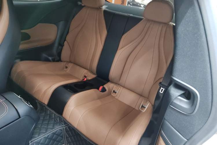 Used Mercedes-Benz CLE 2024 CLE 260 Coupe Left Rear Seat