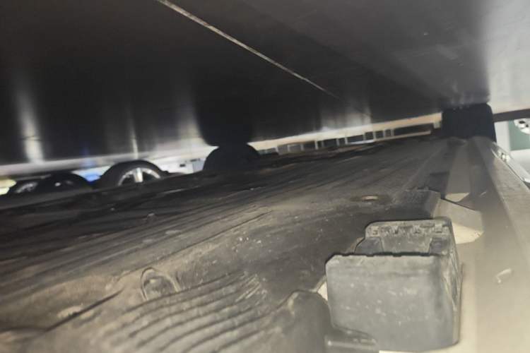 Used Mercedes-Benz CLE 2024 CLE 300 4MATIC Luxury Coupe Left Side Sill