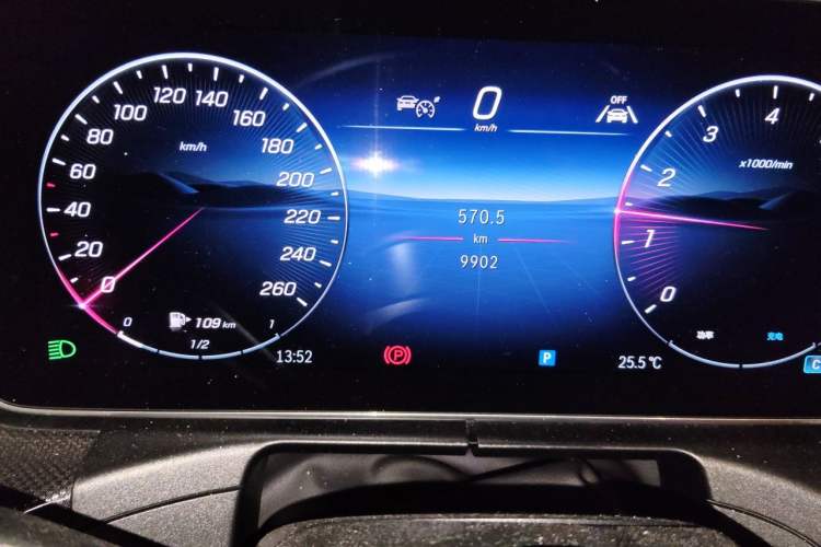 Used Mercedes-Benz CLE 2024 CLE 260 Coupe Odometer Close Up