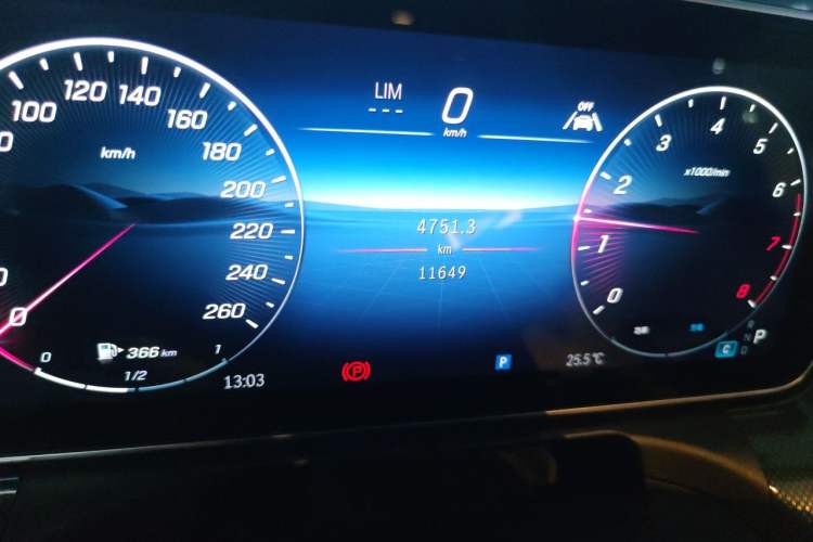 Used Mercedes-Benz CLE 2024 CLE 260 Coupe Odometer Close Up