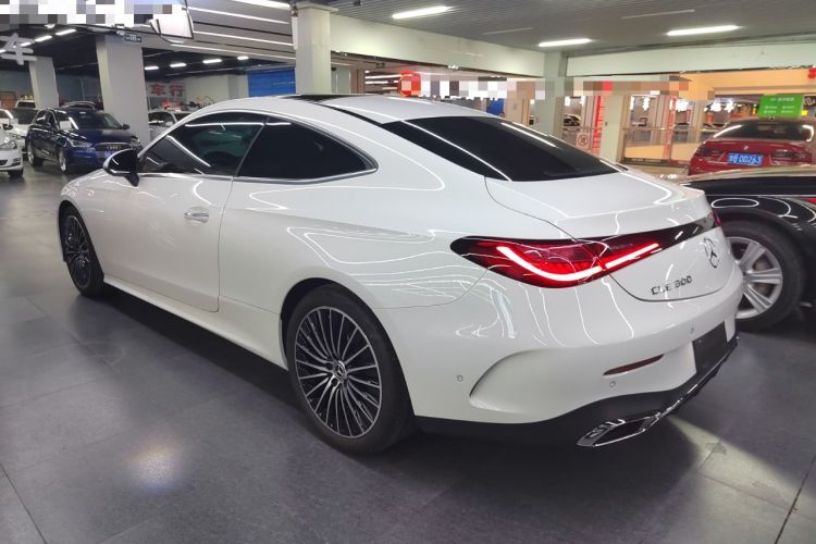 Used Mercedes-Benz CLE 2024 CLE 300 4MATIC Dynamic Coupe Rear Left 45 Deg