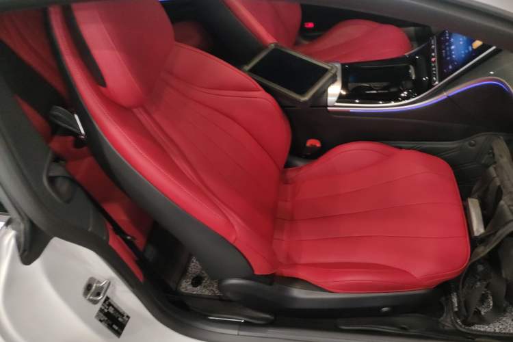 Used Mercedes-Benz CLE 2024 CLE 260 Coupe Right Front Seat