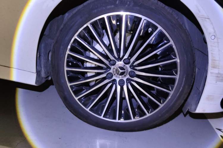 Used Mercedes-Benz CLE 2024 CLE 260 Coupe Right Front Wheel Hub