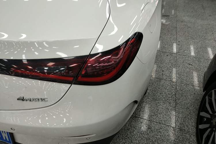 Used Mercedes-Benz CLE 2024 CLE 300 4MATIC Luxury Coupe Right Rear Taillight