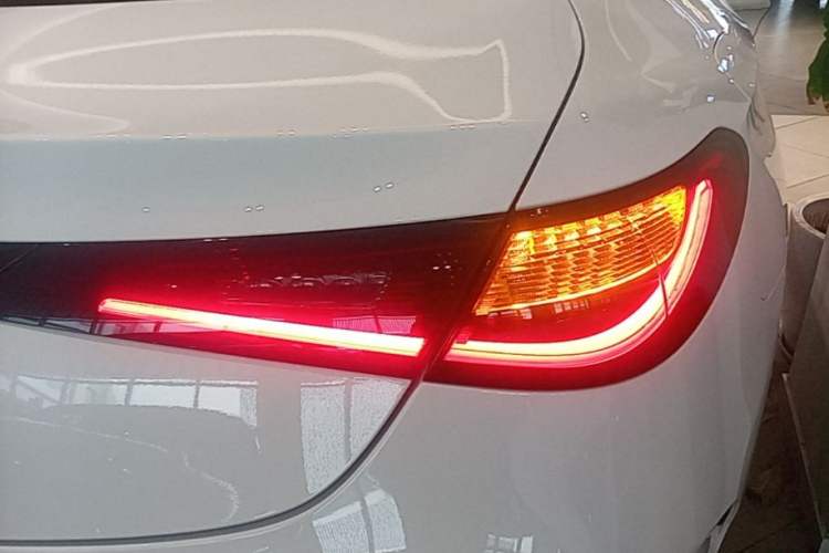 Used Mercedes-Benz CLE 2024 CLE 260 Coupe Right Rear Taillight