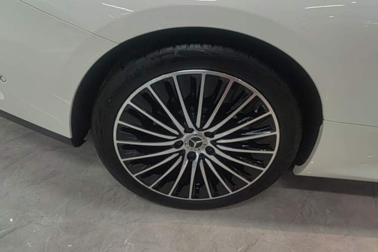 Used Mercedes-Benz CLE 2024 CLE 260 Coupe Right Rear Wheel Hub