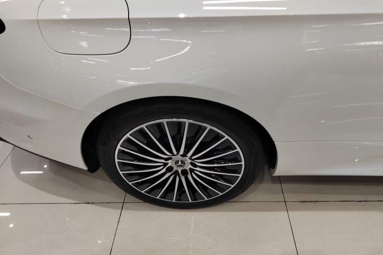 Used Mercedes-Benz CLE 2024 CLE 260 Coupe Right Rear Wheel Hub
