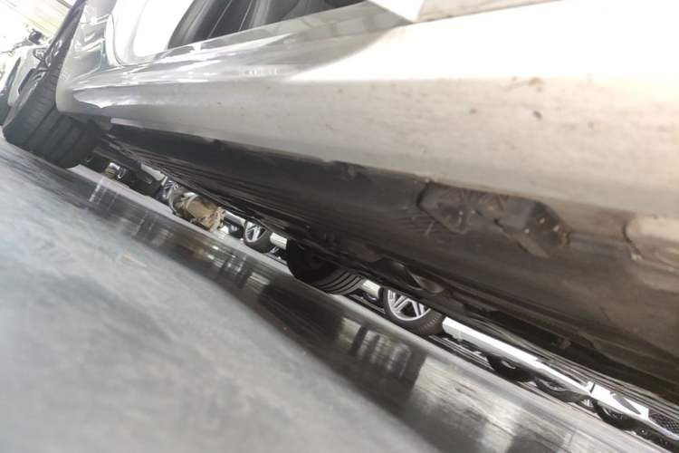 Used Mercedes-Benz CLE 2024 CLE 300 4MATIC Dynamic Coupe Right Side Sill