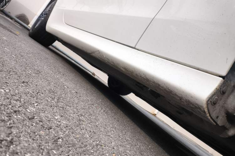 Used Mercedes-Benz CLE 2024 CLE 260 Coupe Right Side Sill