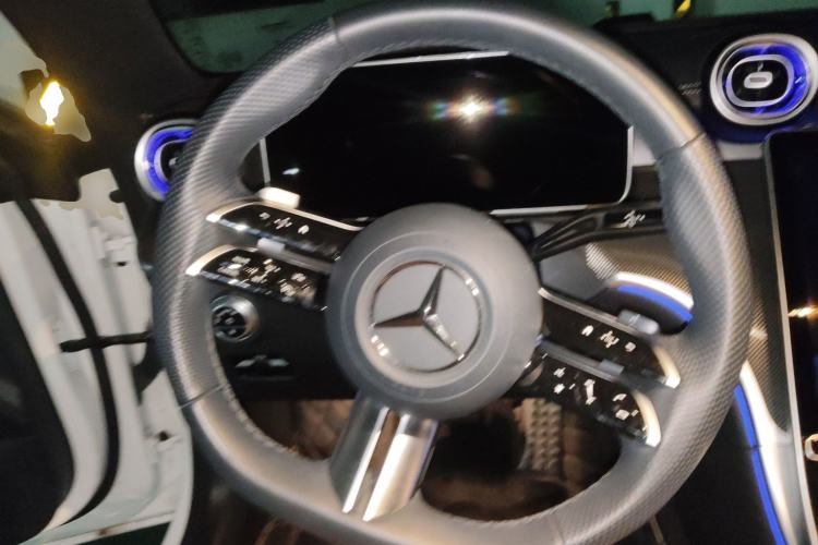 Used Mercedes-Benz CLE 2024 CLE 300 4MATIC Dynamic Coupe Steering Wheel