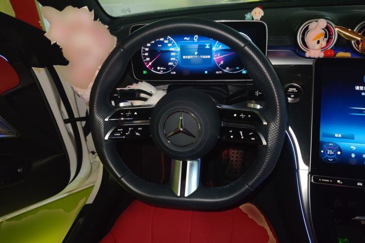 Used Mercedes-Benz CLE 2024 CLE 300 4MATIC Convertible Coupe Steering Wheel