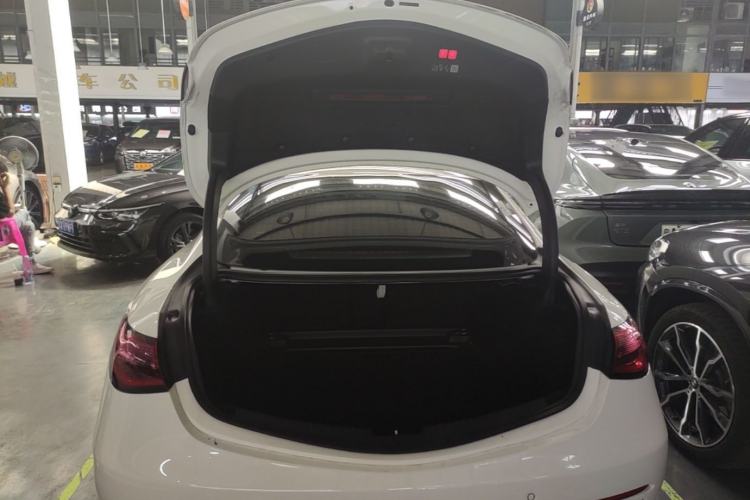 Used Mercedes-Benz CLE 2024 CLE 300 4MATIC Dynamic Coupe Trunk