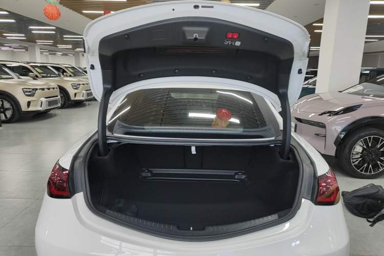Used Mercedes-Benz CLE 2024 CLE 260 Coupe Trunk