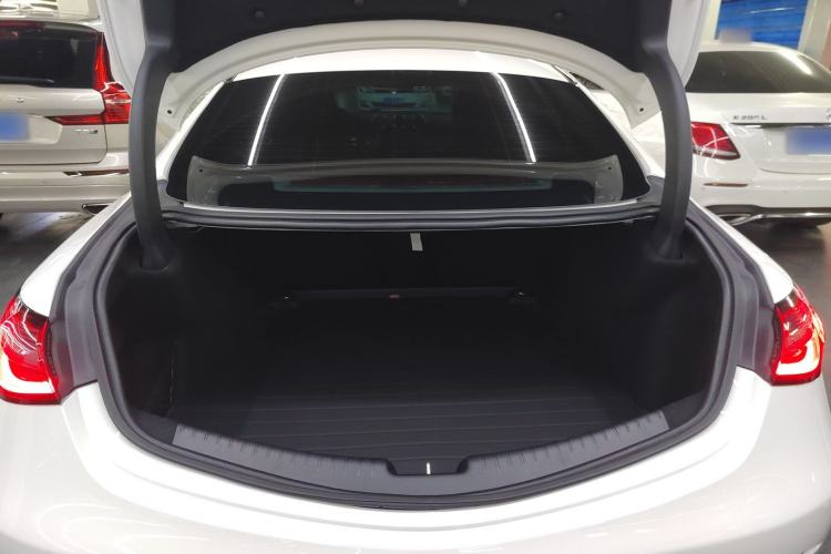 Used Mercedes-Benz CLE 2024 CLE 300 4MATIC Dynamic Coupe Trunk