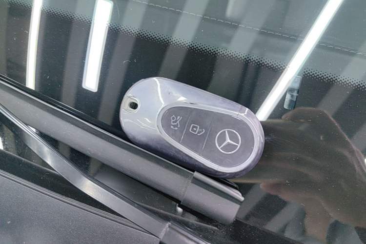 Used Mercedes-Benz CLE 2024 CLE 260 Convertible Coupe Vehicle Key