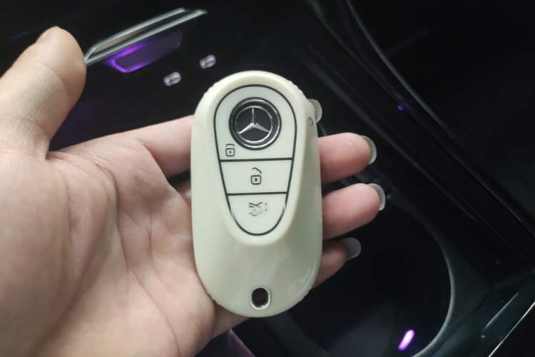 Used Mercedes-Benz CLE 2024 CLE 300 4MATIC Dynamic Coupe Vehicle Key