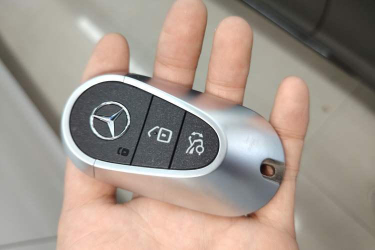 Used Mercedes-Benz CLE 2024 CLE 300 4MATIC Dynamic Coupe Vehicle Key