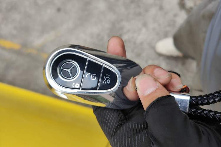 Used Mercedes-Benz CLE 2024 CLE 260 Convertible Coupe Vehicle Key
