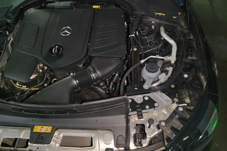 Used Mercedes-Benz CLE 2025 CLE 300 4MATIC Dynamic Coupe Engine Bay Left