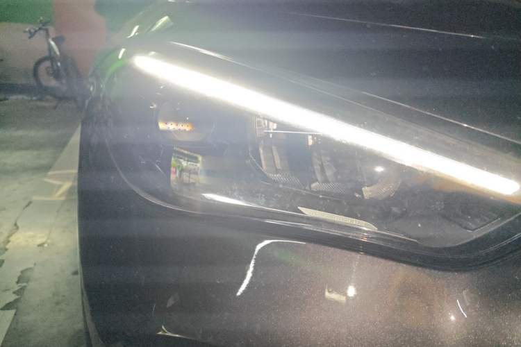 Used Mercedes-Benz CLE 2025 CLE 300 4MATIC Dynamic Coupe Right Front Headlight