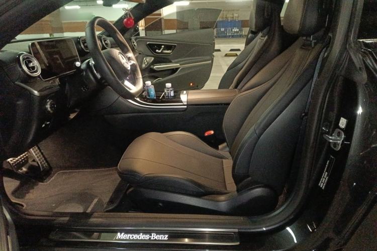Used Mercedes-Benz CLE 2025 CLE 300 4MATIC Dynamic Coupe Left Front Seat